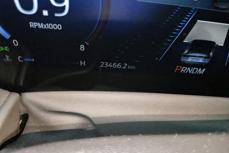 Used Ford Mondeo 2022 Facelift EcoBoost 245 ST-Line Odometer Close Up