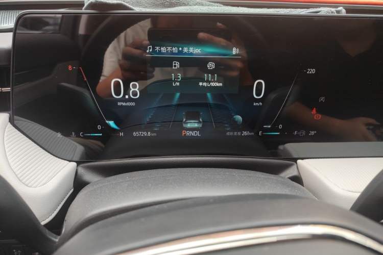 Used Ford Mondeo 2022 EcoBoost 245 Luxury Model Odometer Close Up