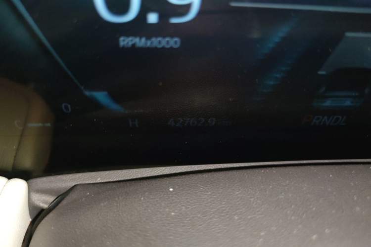 Used Ford Mondeo 2022 EcoBoost 245 Ultimate Model Odometer Close Up