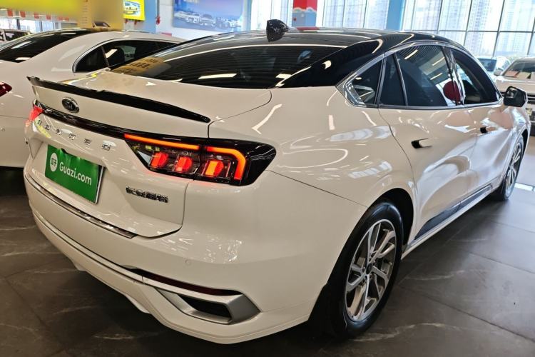 Used Ford Mondeo 2022 EcoBoost 245 Luxury Model Rear Right 45 Deg