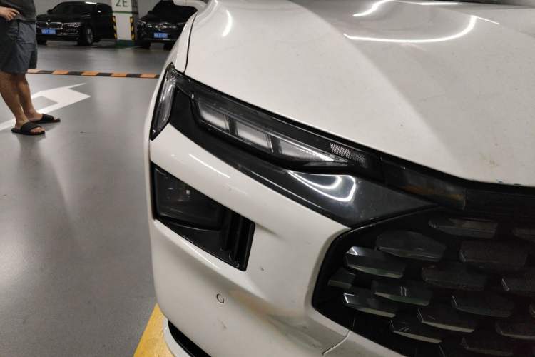 Used Ford Mondeo 2022 EcoBoost 245 Ultimate Model Right Front Headlight