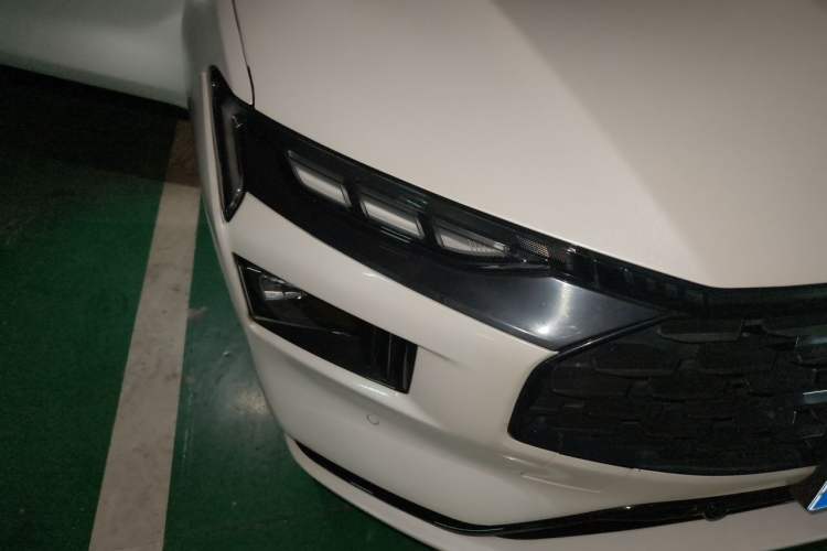 Used Ford Mondeo 2022 EcoBoost 245 Ultimate Model Right Front Headlight