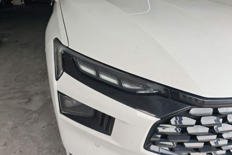 Used Ford Mondeo 2022 Facelifted EcoBoost 245 Ultimate Edition Right Front Headlight