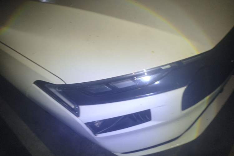 Used Ford Mondeo 2022 Restyled EcoBoost 245 Luxury Version Right Front Headlight
