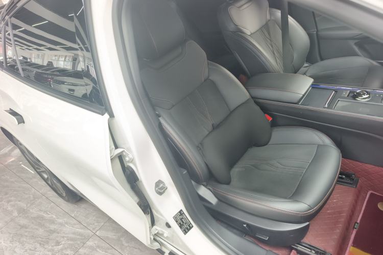 Used Ford Mondeo 2022 Facelifted EcoBoost 245 Ultimate Edition Right Front Seat