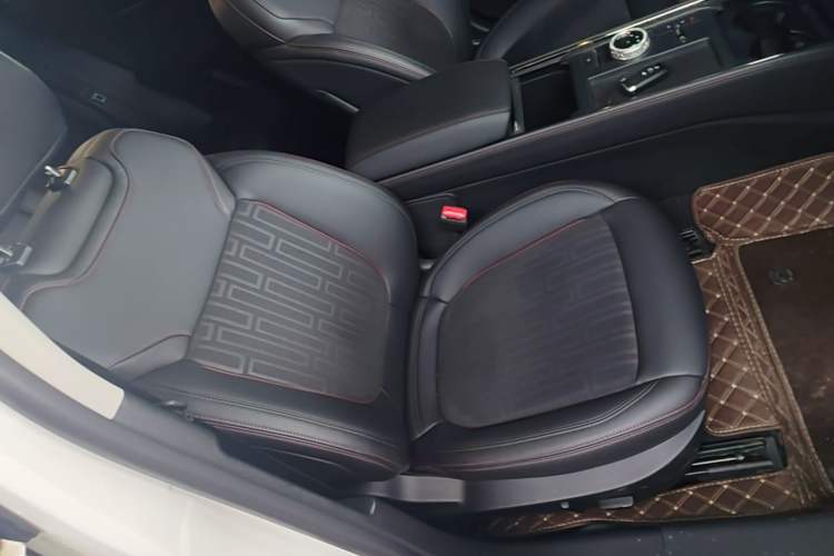 Used Ford Mondeo 2022 Restyled EcoBoost 245 Luxury Version Right Front Seat