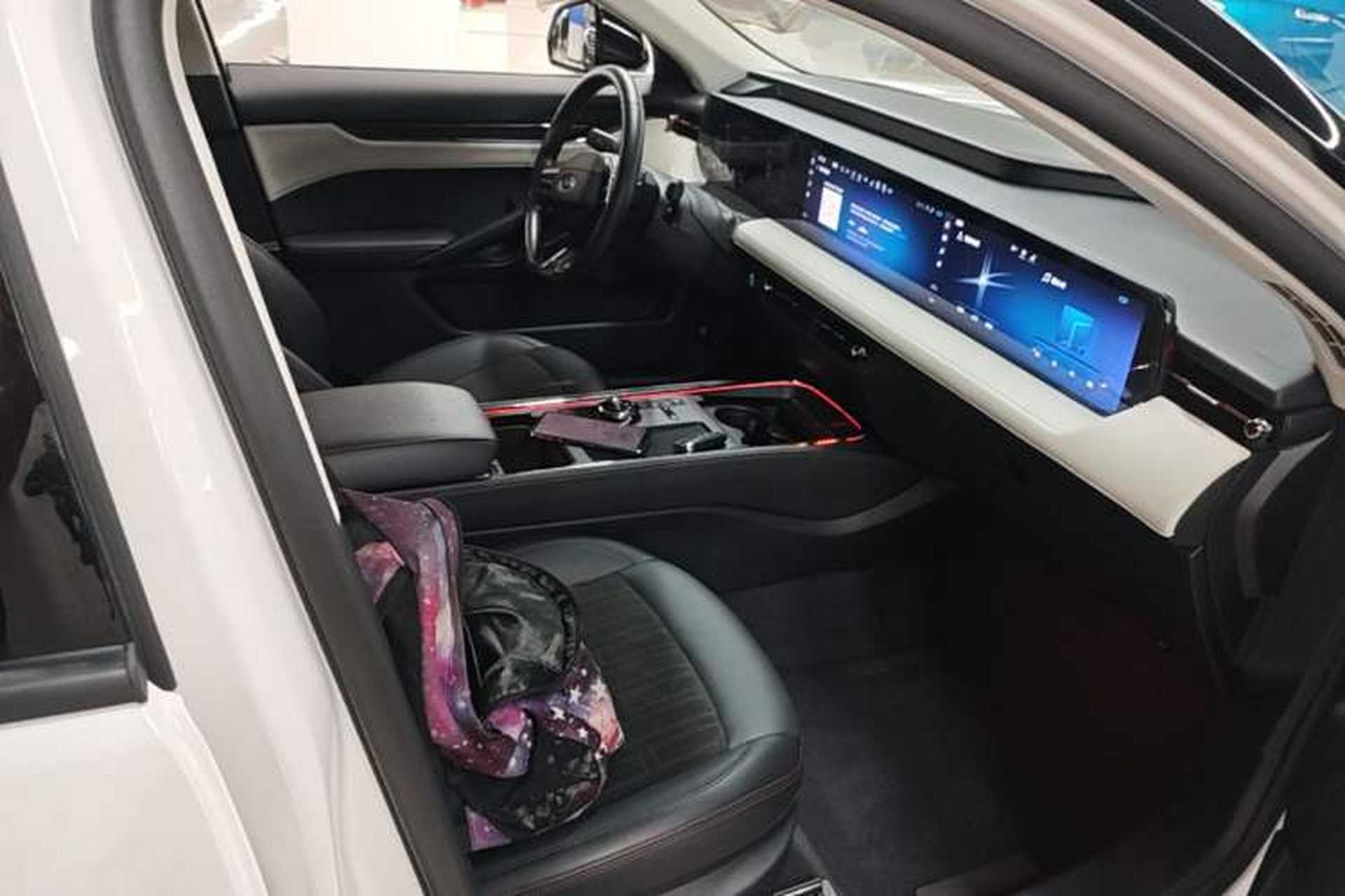 Used Ford Mondeo 2022 EcoBoost 245 Luxury Model Right Front Seat