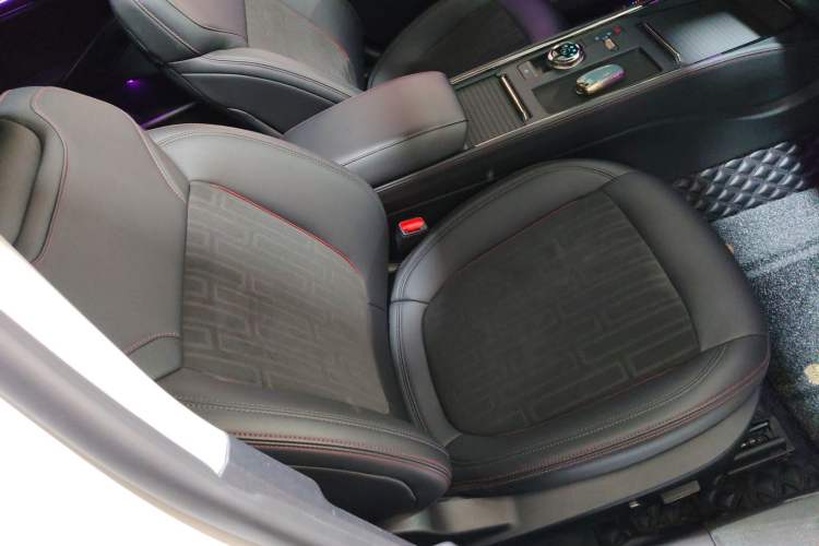 Used Ford Mondeo 2022 Restyled EcoBoost 245 Luxury Version Right Front Seat