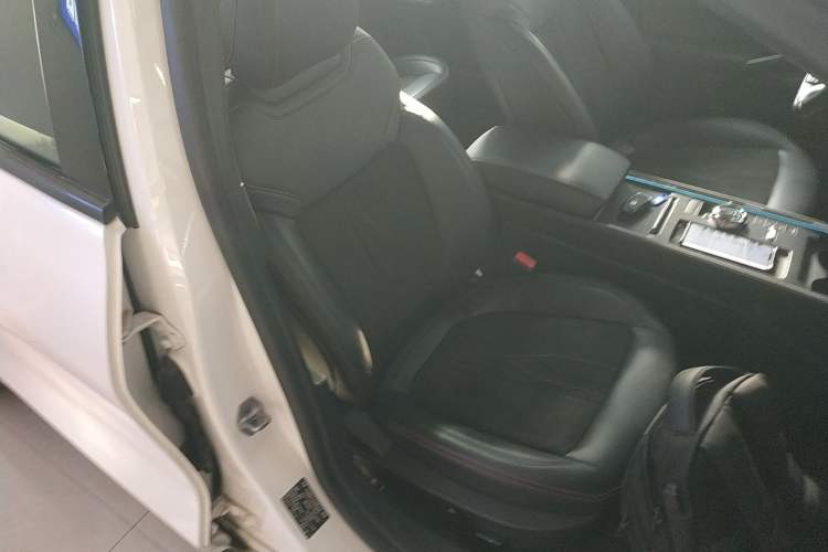 Used Ford Mondeo 2022 EcoBoost 245 Ultimate Model Right Front Seat