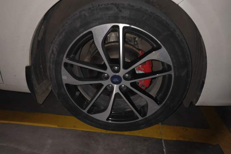 Used Ford Mondeo 2022 EcoBoost 245 ST-Line Right Front Wheel Hub