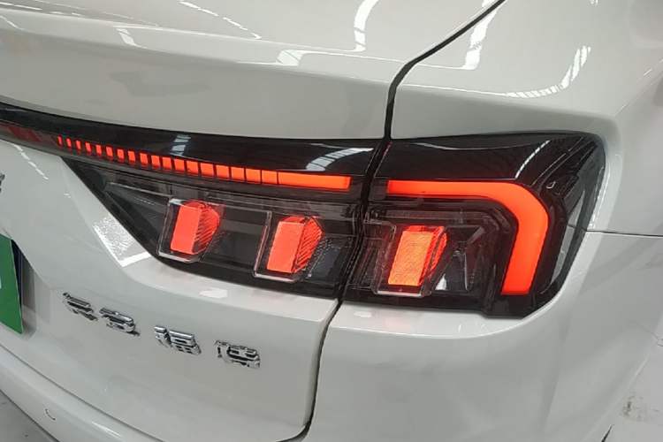 Used Ford Mondeo 2022 Facelifted EcoBoost 245 Ultimate Edition Right Rear Taillight