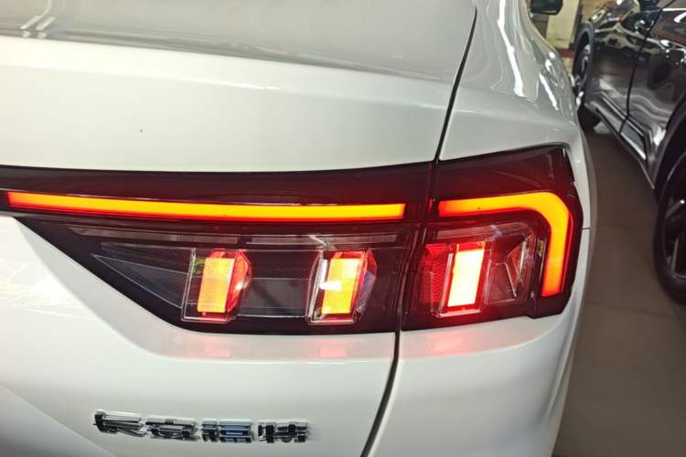 Used Ford Mondeo 2022 Restyled EcoBoost 245 Luxury Version Right Rear Taillight