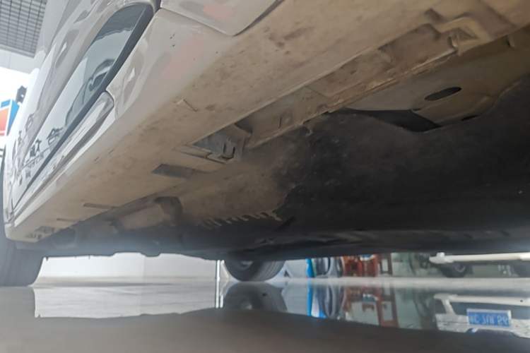 Used Ford Mondeo 2022 Restyled EcoBoost 245 Luxury Version Right Side Sill