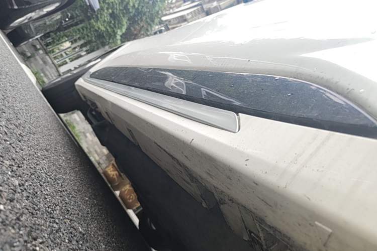 Used Ford Mondeo 2022 Restyled EcoBoost 245 Luxury Version Right Side Sill