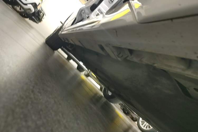 Used Ford Mondeo 2022 Facelifted EcoBoost 245 Ultimate Edition Right Side Sill