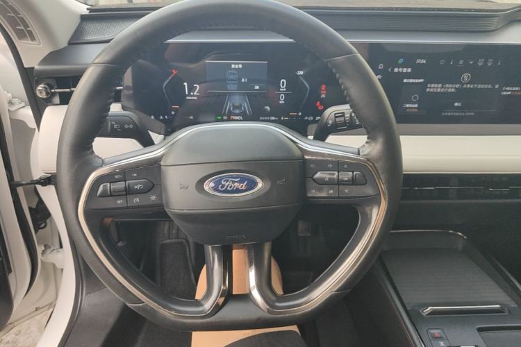 Used Ford Mondeo 2022 EcoBoost 245 Luxury Model Steering Wheel
