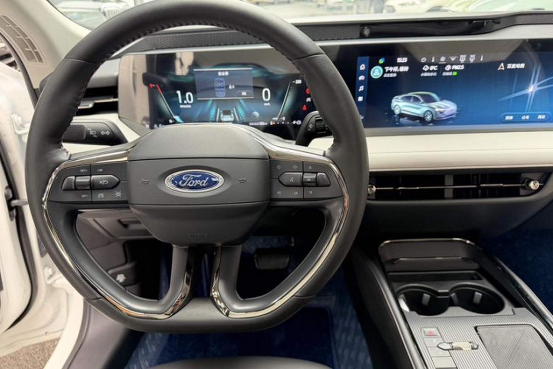 Used Ford Mondeo 2022 EcoBoost 245 Luxury Model Steering Wheel