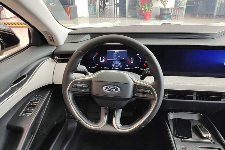 Used Ford Mondeo 2022 Restyled EcoBoost 245 Luxury Version Steering Wheel