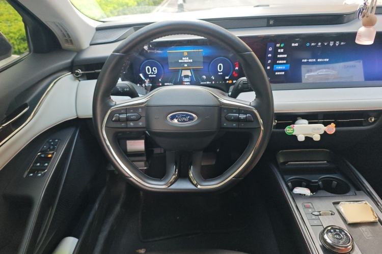 Used Ford Mondeo 2022 EcoBoost 245 Ultimate Model Steering Wheel