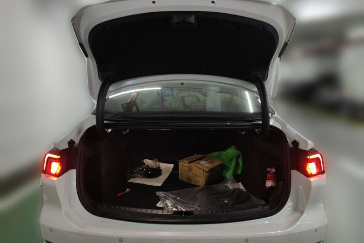 Used Ford Mondeo 2022 EcoBoost 245 Ultimate Model Trunk