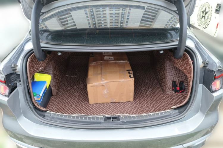 Used Ford Mondeo 2022 EcoBoost 245 Luxury Model Trunk