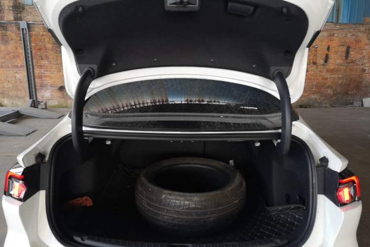 Used Ford Mondeo 2022 Restyled EcoBoost 245 Luxury Version Trunk