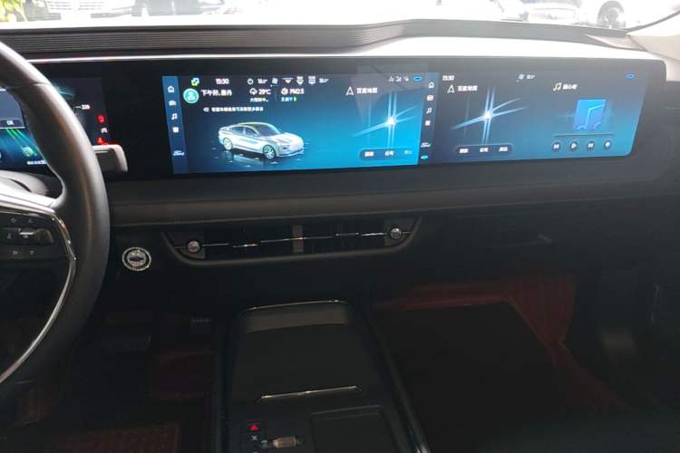 Used Ford Mondeo 2023 EcoBoost 180 Luxury Model Audio And AC Panel