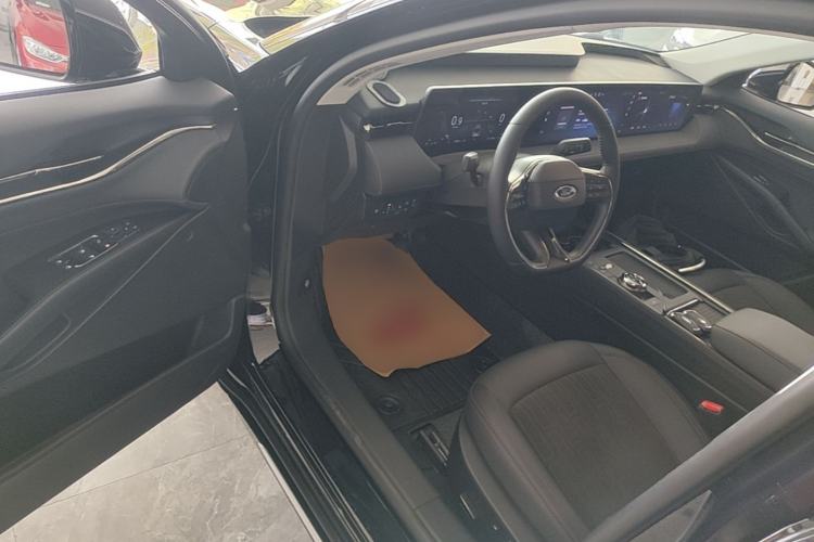 Used Ford Mondeo 2023 EcoBoost 180 Luxury Model Driver Seat