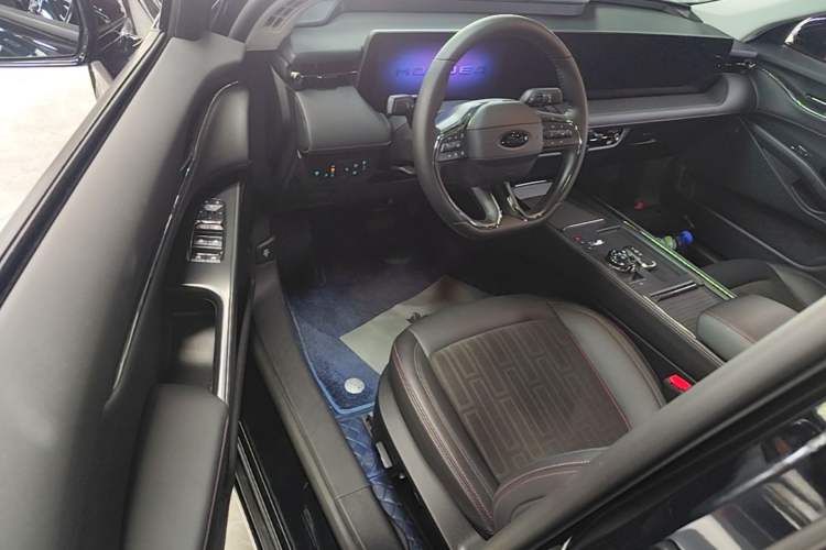 Used Ford Mondeo 2023 EcoBoost 245 Luxury Model Driver Seat
