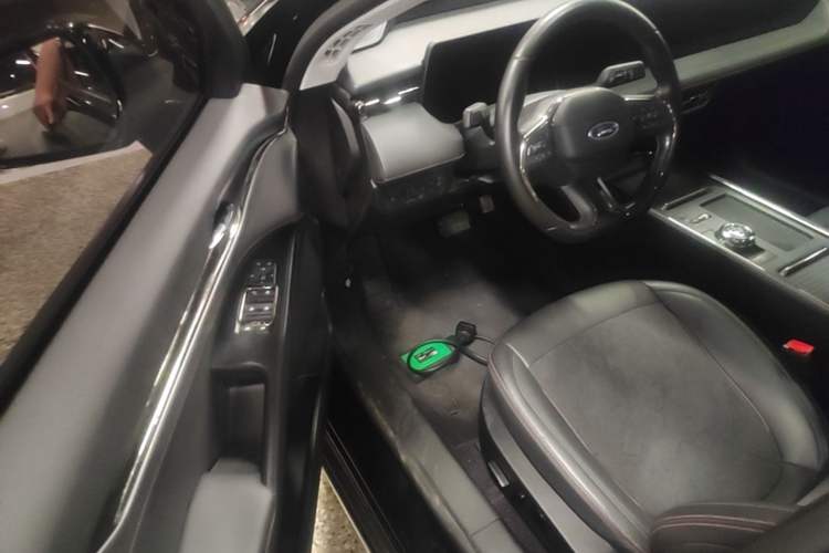 Used Ford Mondeo 2023 EcoBoost 180 Luxury Model Driver Seat
