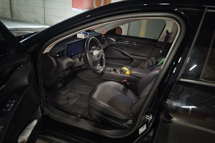 Used Ford Mondeo 2023 EcoBoost 245 Luxury Model Driver Seat