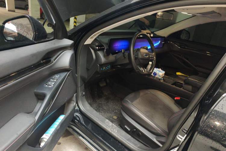 Used Ford Mondeo 2023 EcoBoost 245 Luxury Model Driver Seat