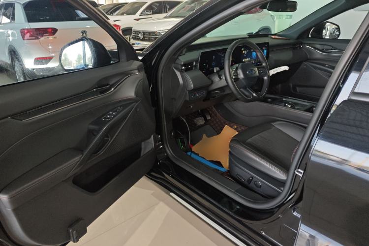 Used Ford Mondeo 2023 EcoBoost 180 Comfort Model Driver Seat