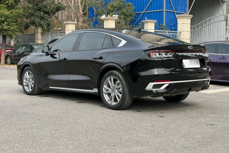 Used Ford Mondeo 2023 EcoBoost 245 Luxury Model Exterior 2