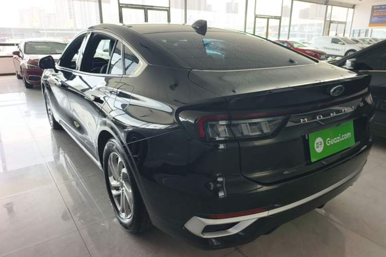 Used Ford Mondeo 2023 EcoBoost 180 Comfort Model Exterior 3