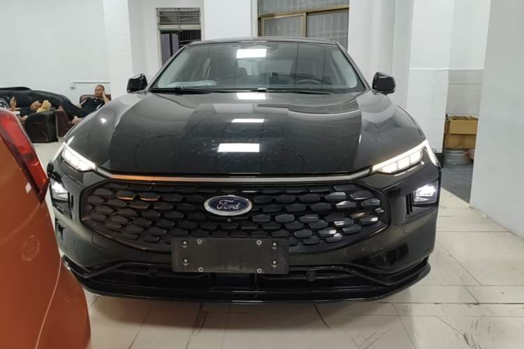 Used Ford Mondeo 2023 EcoBoost 180 Luxury Model Front