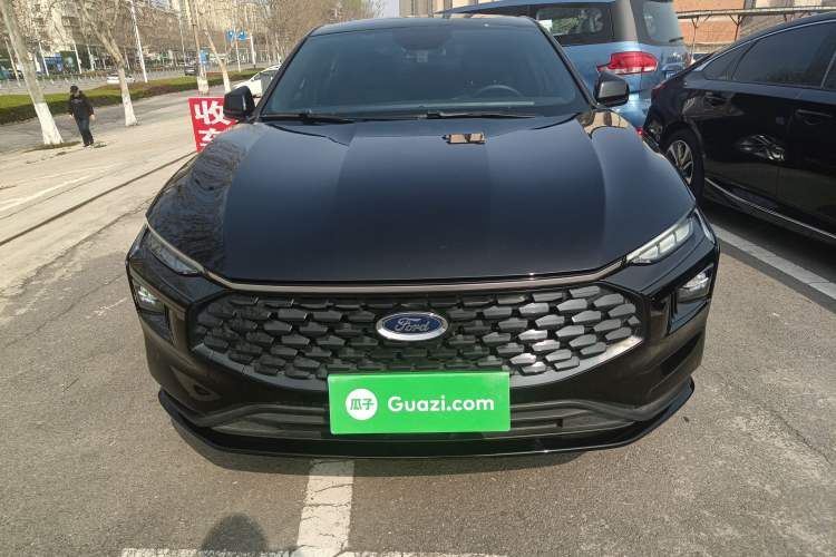 Used Ford Mondeo 2023 EcoBoost 180 Comfort Model Front