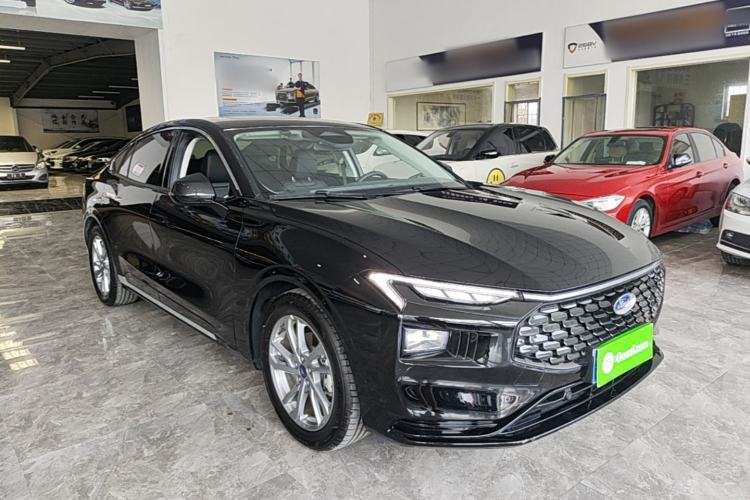 Used Ford Mondeo 2023 EcoBoost 180 Luxury Model Front Right 45 Deg