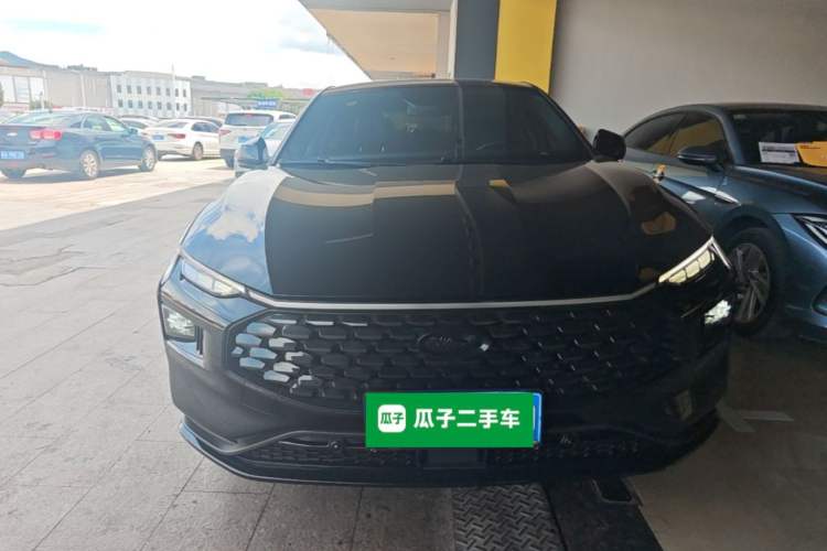 Used Ford Mondeo 2023 EcoBoost 180 Comfort Model Front