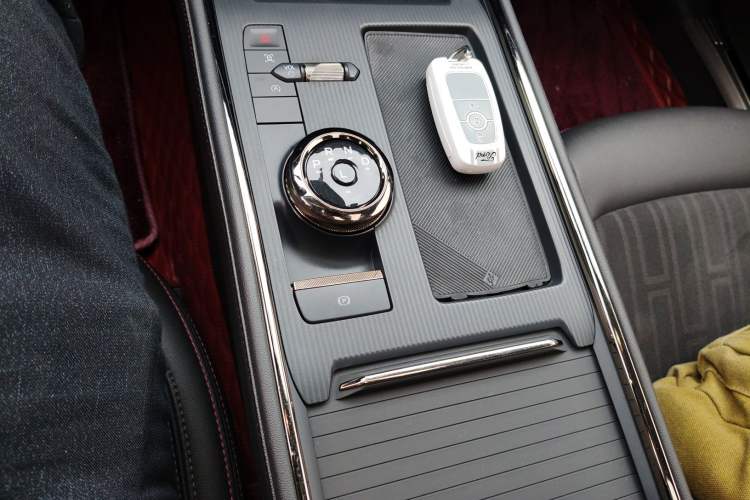 Used Ford Mondeo 2023 EcoBoost 245 Luxury Model Gear Lever