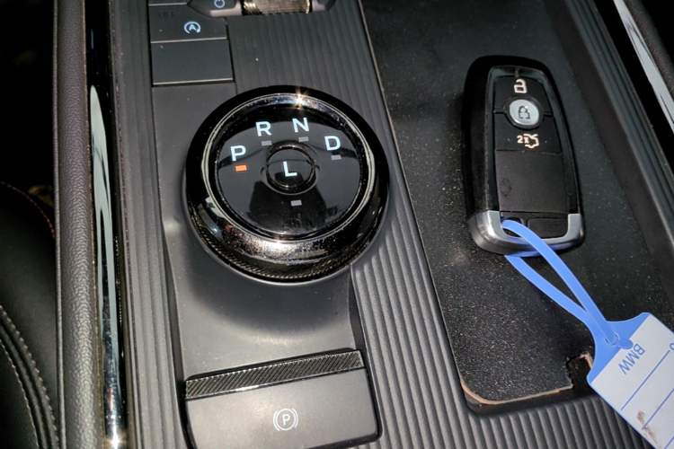 Used Ford Mondeo 2023 EcoBoost 180 Comfort Model Gear Lever