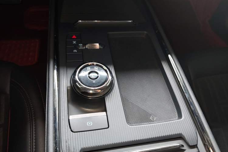 Used Ford Mondeo 2023 EcoBoost 180 Luxury Model Gear Lever