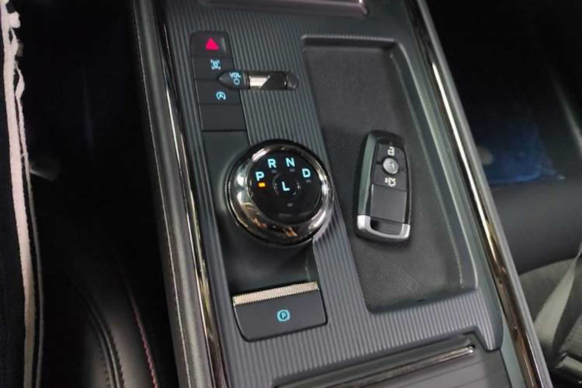 Used Ford Mondeo 2023 EcoBoost 245 Luxury Model Gear Lever