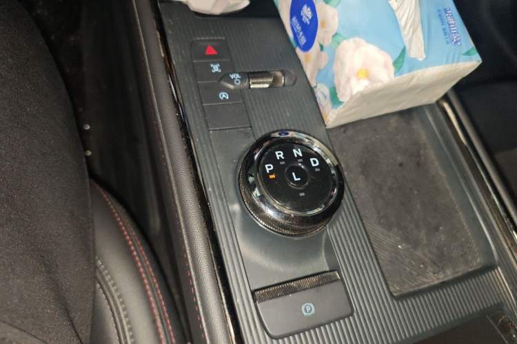 Used Ford Mondeo 2023 EcoBoost 245 Luxury Model Gear Lever