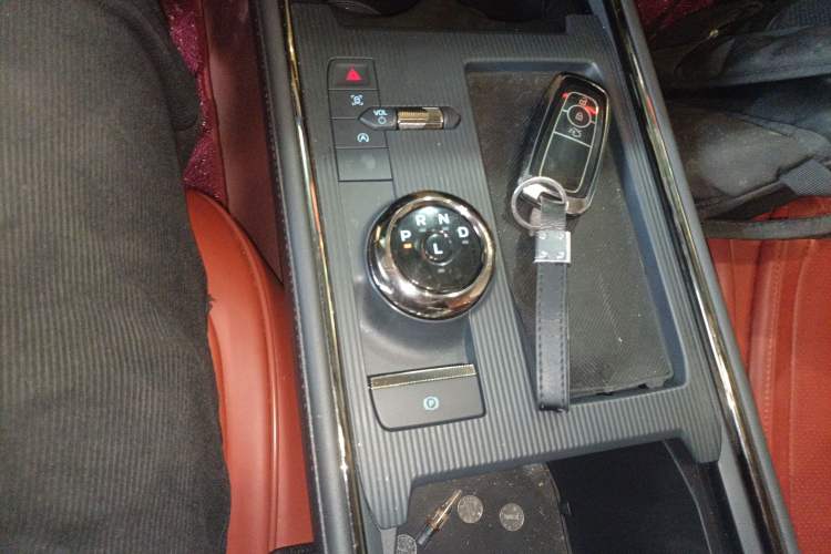 Used Ford Mondeo 2023 EcoBoost 245 Luxury Model Gear Lever