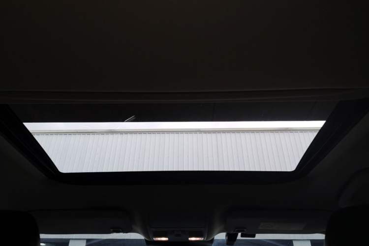 Used Ford Mondeo 2023 EcoBoost 180 Luxury Model Headliner