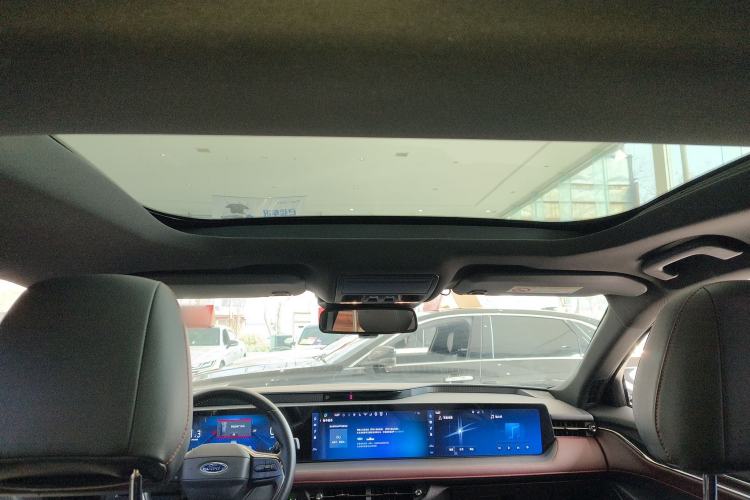 Used Ford Mondeo 2023 EcoBoost 245 Ultimate Model Headliner