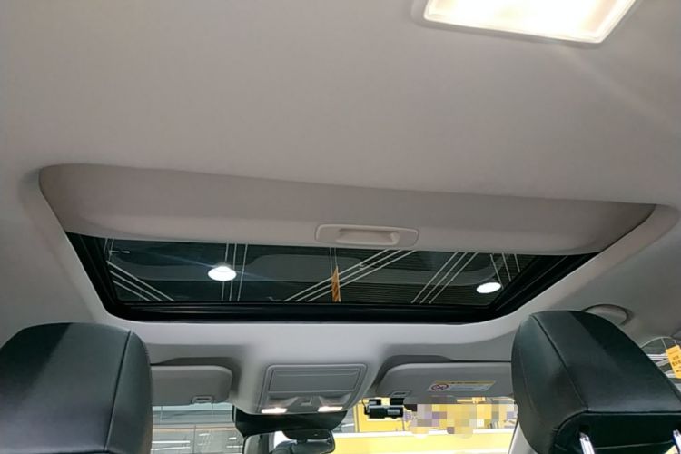Used Ford Mondeo 2023 EcoBoost 180 Luxury Model Headliner