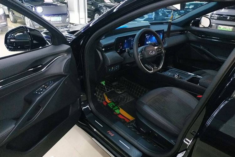 Used Ford Mondeo 2023 EcoBoost 180 Comfort Model Interior 3