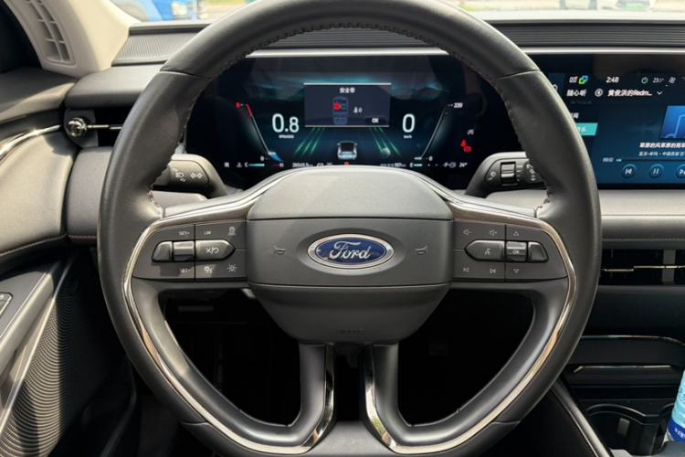 Used Ford Mondeo 2023 EcoBoost 180 Luxury Model Interior 7